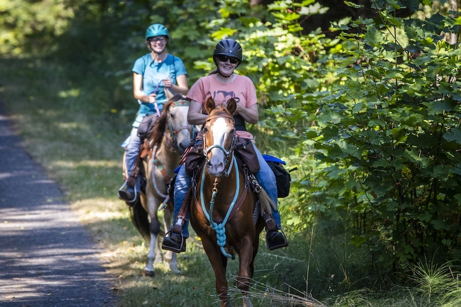 Equestrians on Olympic Discovery Trail | Photo by Jesse Major Equestrians on Olympic Discovery Trail | Photo by Jesse Major