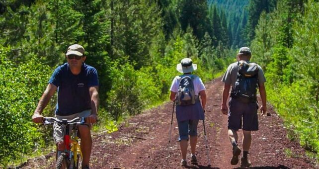 Great Shasta Rail Trail | Photo by Christina Schmidlin with Hellikon, courtesy Great Shasta Rail Trail Association