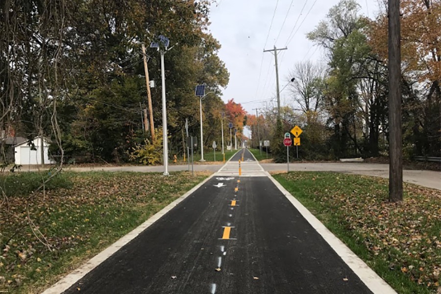 Hi-Rail Greenway in Evansville, Indiana | Photo by Lorie A. Van Hook, courtesy Evansville Trails Coalition