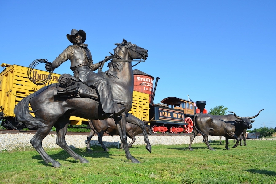 At nearly 240 miles long, Katy Trail State Park spans nearly the full width of Missouri, journeying through rural farmland, quaint towns and towering bluffs carved by the Missouri River. Photo by Danielle Taylor.