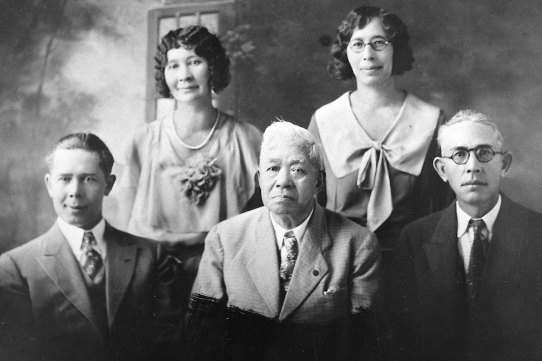 U.S. Civil War veteran Edward Day Cohota and his children | Photo courtesy Cape Ann Museum Library and Archives