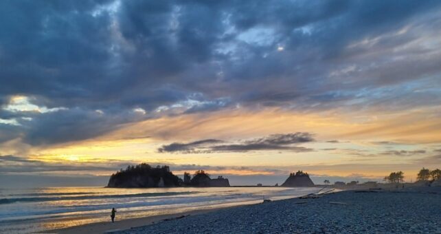 Pacific Ocean view in La Push, Washington | Photo by Craig Martin