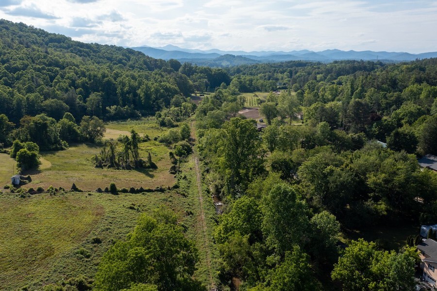 North Carolina's Ecusta Trail | Photo courtesy of Conserving Carolina