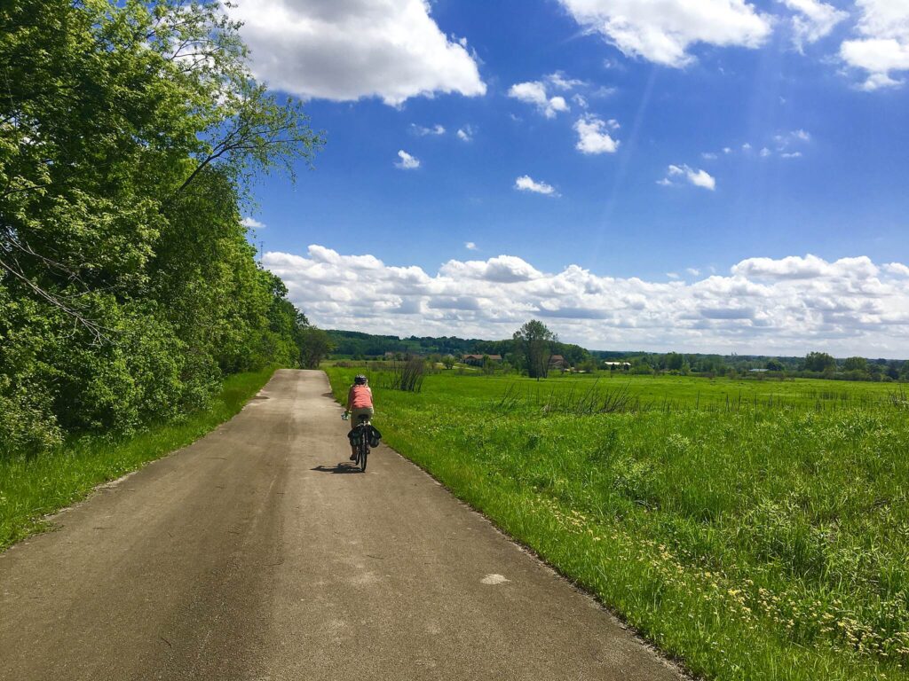 Illinois' Great River Trail | Photo by TrailLink user lkgatu Illinois' Great River Trail | Photo by TrailLink user lkgatu