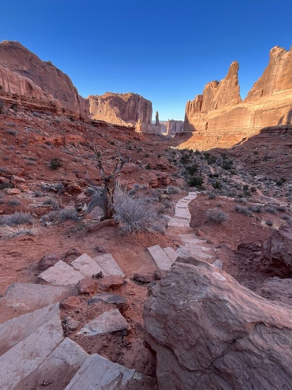 The Park Avenue Trail is just one of the spectacular red-rock sites available in Arches National Park. The park is located just off the Moab Canyon Pathway and can be accessed via the trail. Photo by Cindy Barks The Park Avenue Trail is just one of the spectacular red-rock sites available in Arches National Park. The park is located just off the Moab Canyon Pathway and can be accessed via the trail. Photo by Cindy Barks