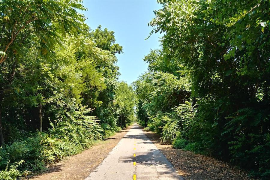 In just over 6 miles, Oklahoma City’s Katy Trail connects several of the city’s top attractions, including museums, parks, the Remington Park racetrack and casino, and the zoo. Photo by TrailLink user jameslrhodes.