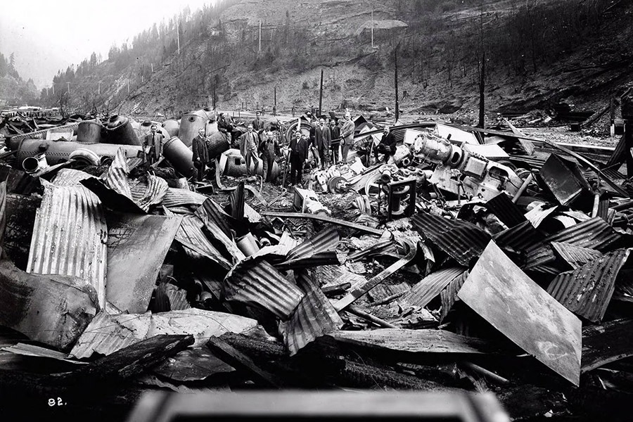 The remains of the Couer d'Alene Hardware Warehouse | Photo courtesy of University of Idaho Library Digital Collections, Barnard-Stockbridge Photograph Collection