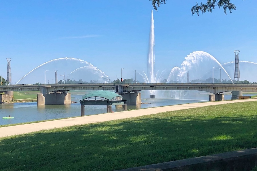 Trail and water fountain along Dayton-Kettering Connector | Photo by TrailLink user orangedoug