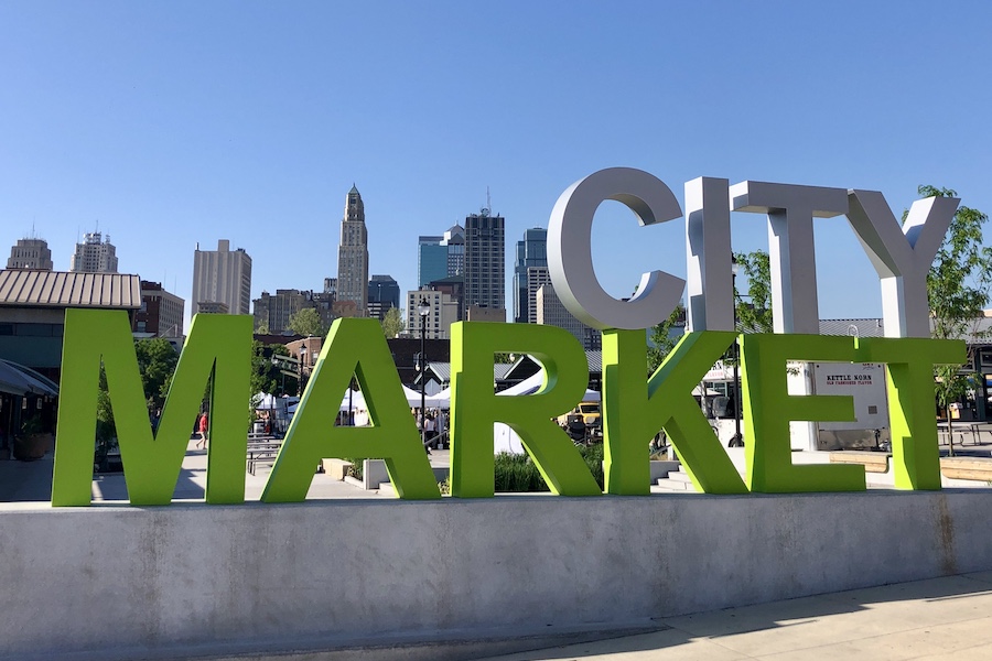 Just steps from the Riverfront Heritage Trail, trail users will find a wealth of dining choices at the bustling City Market. The market attracts thousands of people on Saturday mornings, when numerous vendors are out selling snacks, goods and fresh produce. | Photo by Cindy Barks