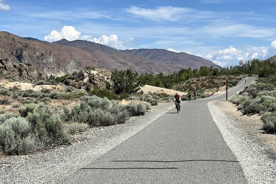 Washington’s Apple Capital Loop Trail | Photo by Robert Annis