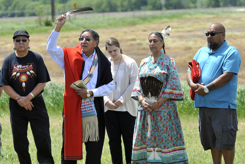 2017 ceremony to celebrate transfer of ownership of 19.5 miles of the Chief Standing Bear Trail of the Ponca Tribe | Photo by Eric Gregory, courtesy Lincoln Journal Star