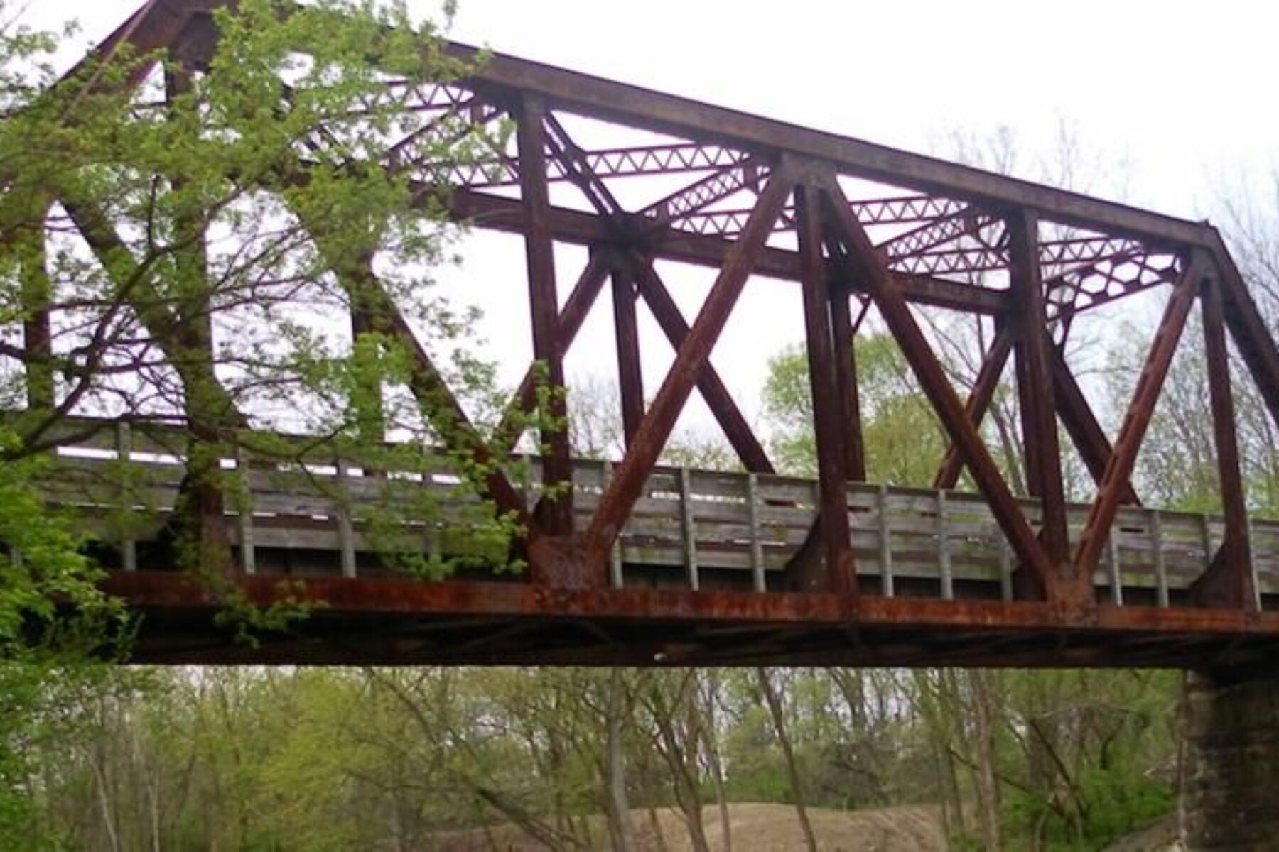 View of Simon Kenton Trail bridge from Buck Creek Trail | Photo by Louis Agresta