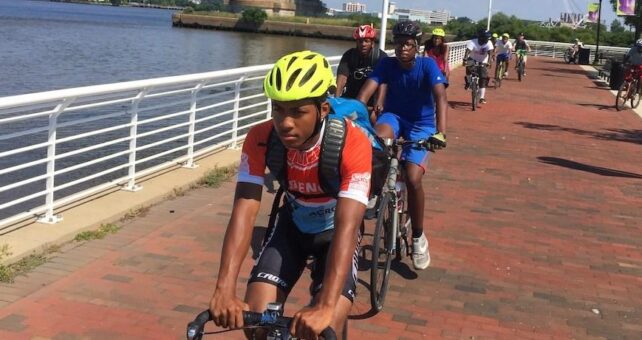 2016 Rails-to-Trails Conservancy Youth Sojourn on the Circuit Trails along the Camden waterfront | Photo by Kyle McIntyre