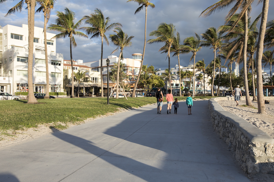 Atlantic Greenway South Beach Trail, part of the Miami LOOP | Photo by Lee Smith 