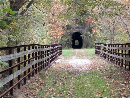 Autumn colors attract trail users from all over the region. | Photo by Kelly Lorenz, courtesy TrailLink.com