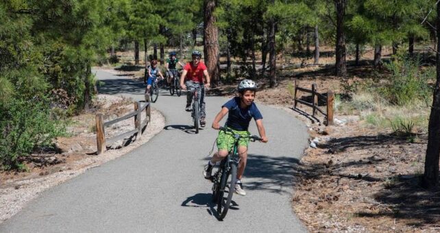 Canyon Rim Trail | Courtesy Los Alamos County Parks, Recreation, and Open Space Division