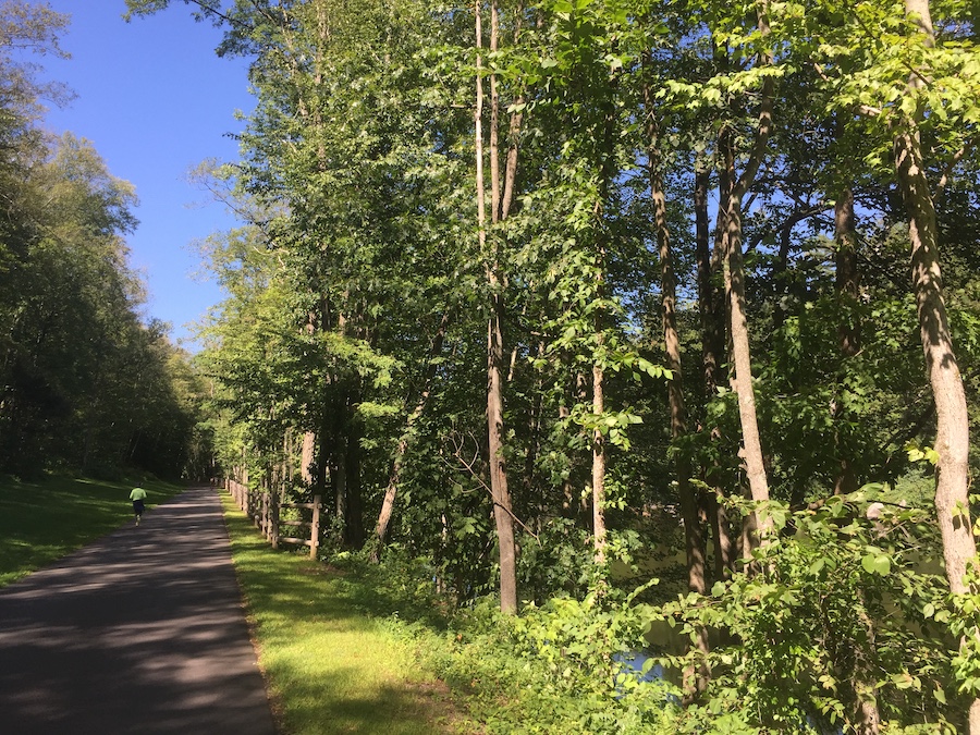 Connecticut's Farmington River Trail | Photo by Liz Sewell