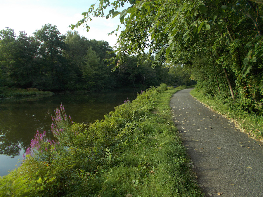 Connecticut's Windsor Locks Canal Trail | Photo by Jim Brown