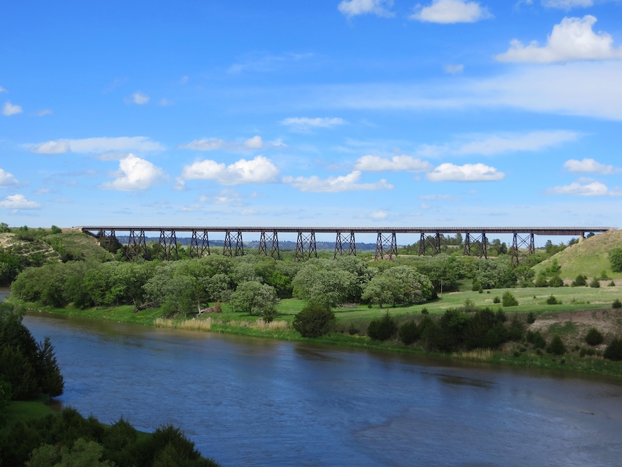 Cowboy Trail along the Niobrara River near Valentine, Nebraska | Photo by Eric Foster