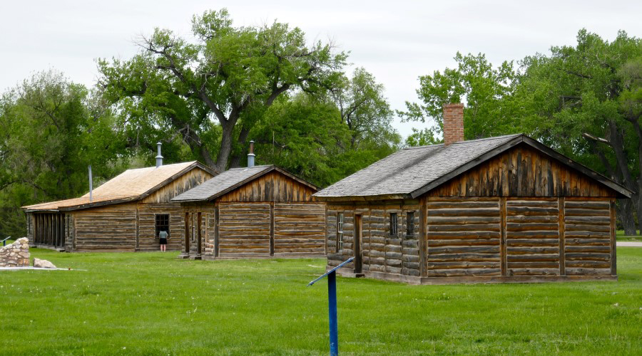 Fort Robinson State Park historic barracks along the White River Trail in Nebraska | Photo courtesy Ali Eminov | CC by 2.0