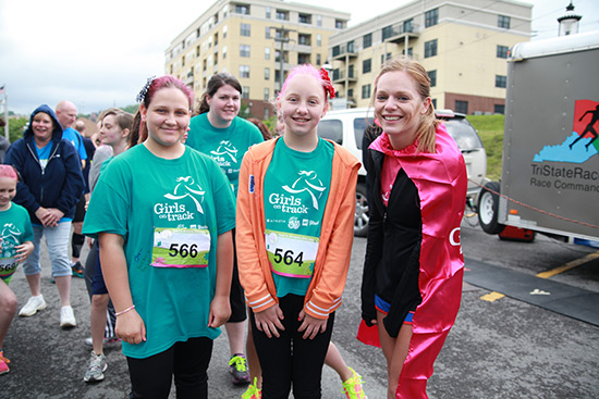 Girls on the Run 5K event on the Caperton Trail | Photo by Angela Lindley, courtesy Blue Iris Portrait Photography