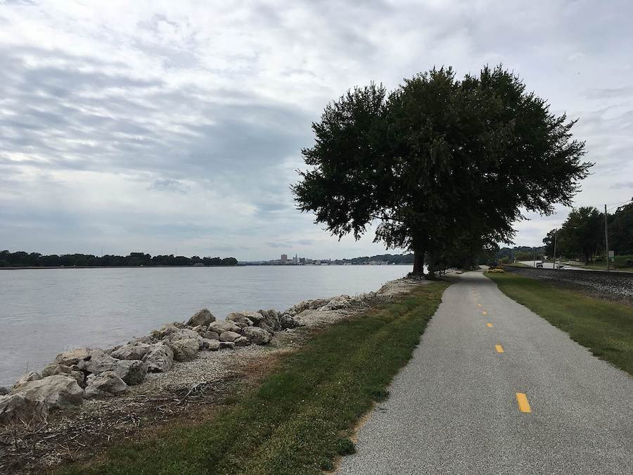 Iowa's MIssissippi River Trail | Photo by Suzanne Matyas