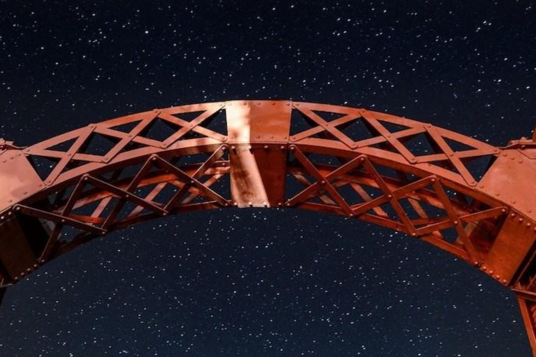 Lift bridge, Hennepin Canal, night view | Courtesy of Hennepin Hundred