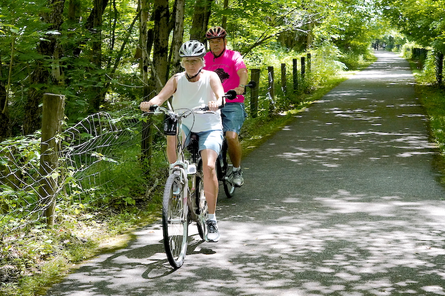 Little Beaver Creek Greenway Trail | Photo by Robert Annis 2