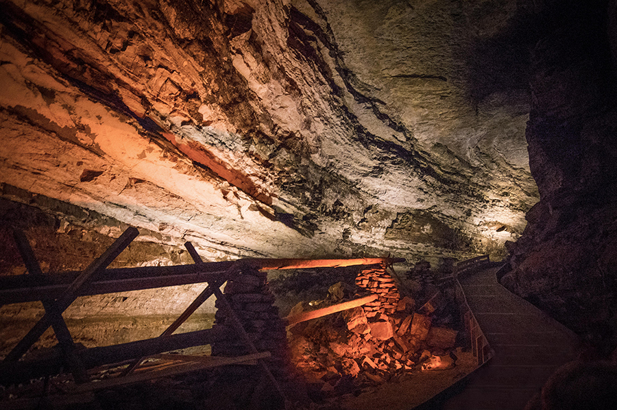 Mammoth Cave along the Mammoth Cave Railroad Bike & Hike Trail in Kentucky | Photo by Thomas J. Caldwell