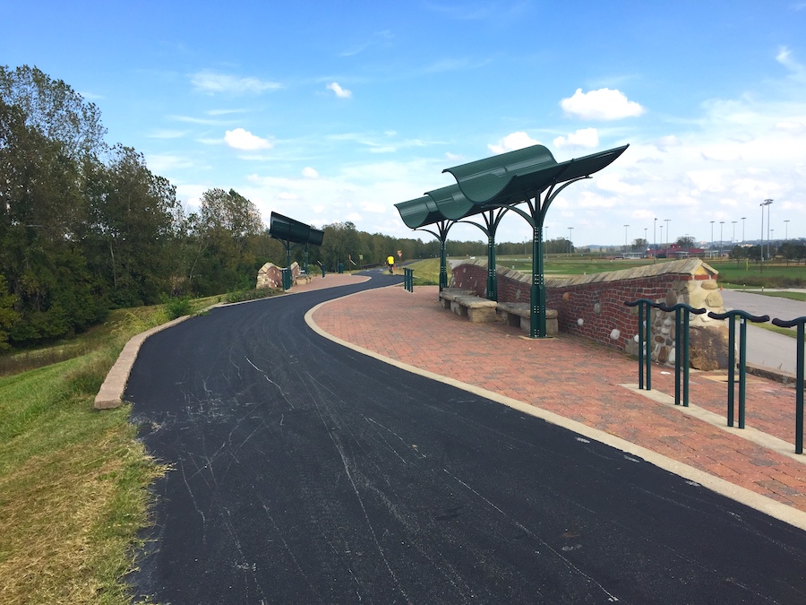 Missouri's Monarch-Chesterfield Levee Trail | Photo by Eric Oberg