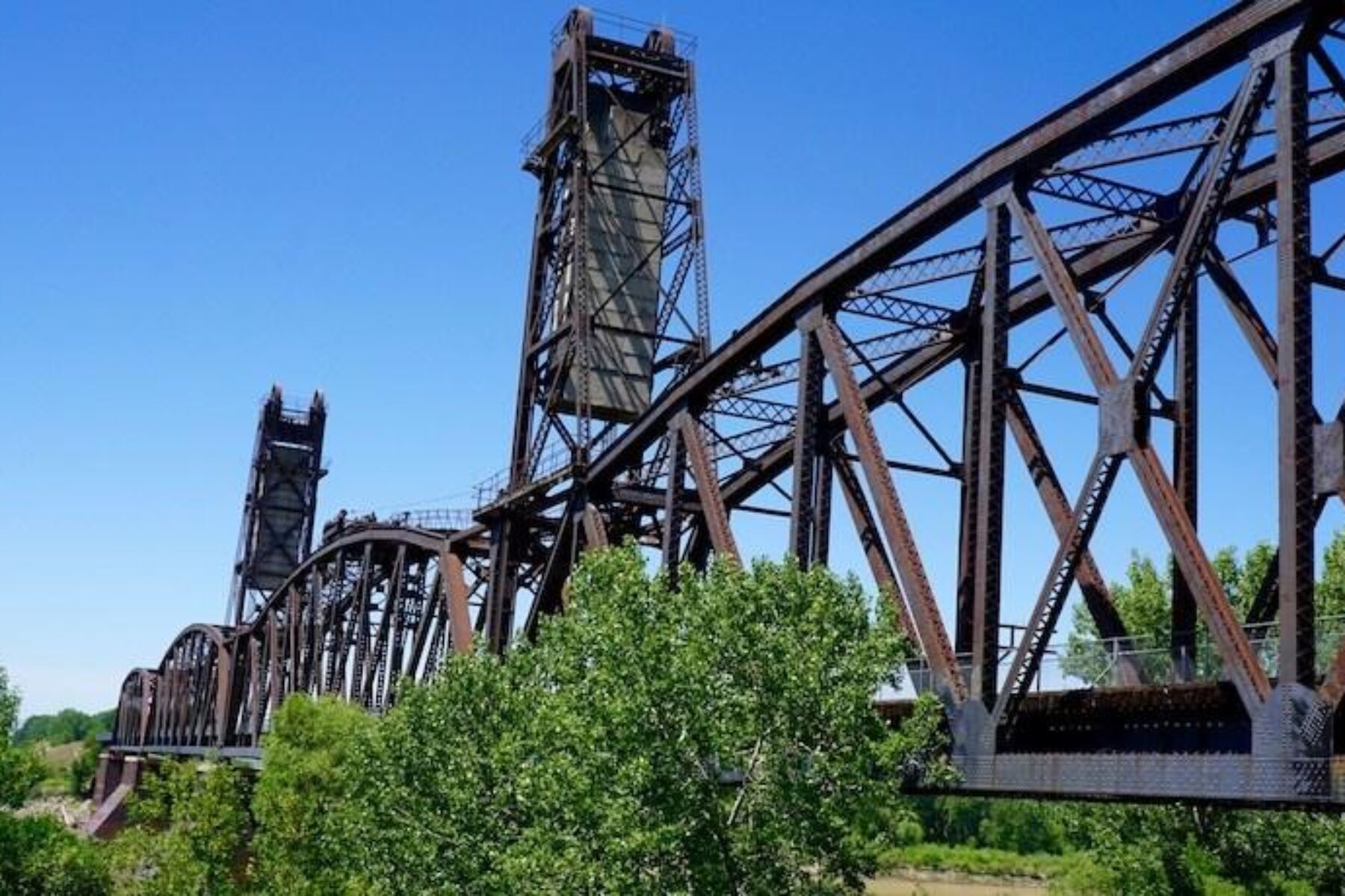 North Dakota's Fairview Lift Bridge | Photo by Cindy Barks