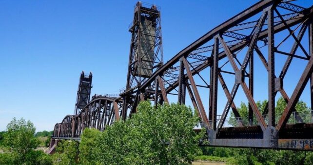 North Dakota's Fairview Lift Bridge | Photo by Cindy Barks