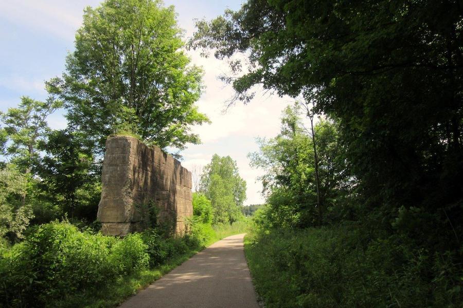 North end of the Little Beaver Creek Greenway Trail near Washingtonville | Photo by TrailLink user vicki1960