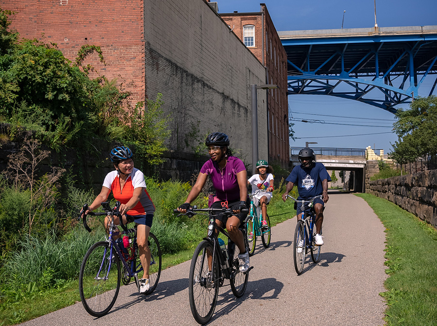 Ohio's Cleveland Foundation Centennial Lake Link Trail | Photo by Renee Rosensteel