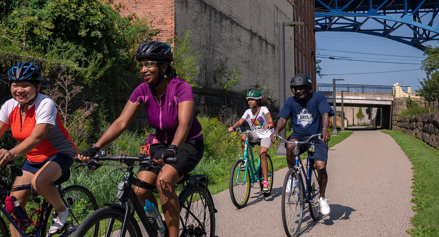 Ohio's Cleveland Foundation Centennial Lake Link Trail | Photo by Renee Rosensteel