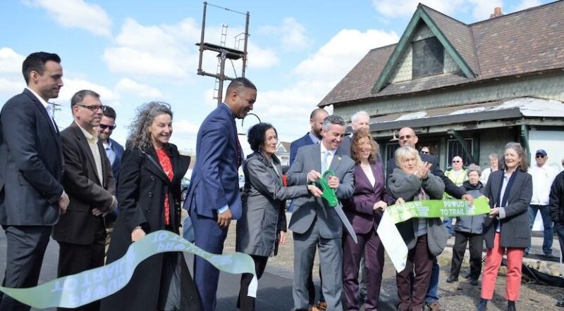 Pennsylvania's Newtown Rail Trail ribbon cutting | Photo courtesy Bucks County Planning Commission