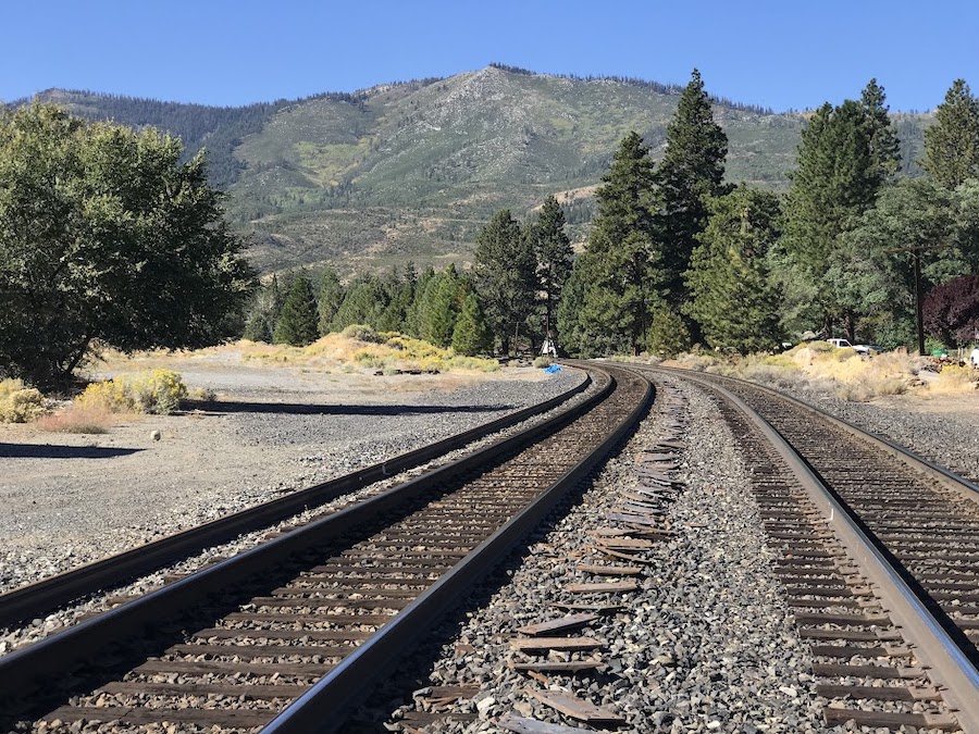 Railroad looking towards Crystal Peak, near the sight where the gang of robbers boarded the train in 1870. | Photo by Helena Guglielmino