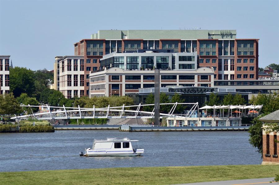 River view along the Anacostia River Trail | Photo by TrailLink user caughtmyeyeimages