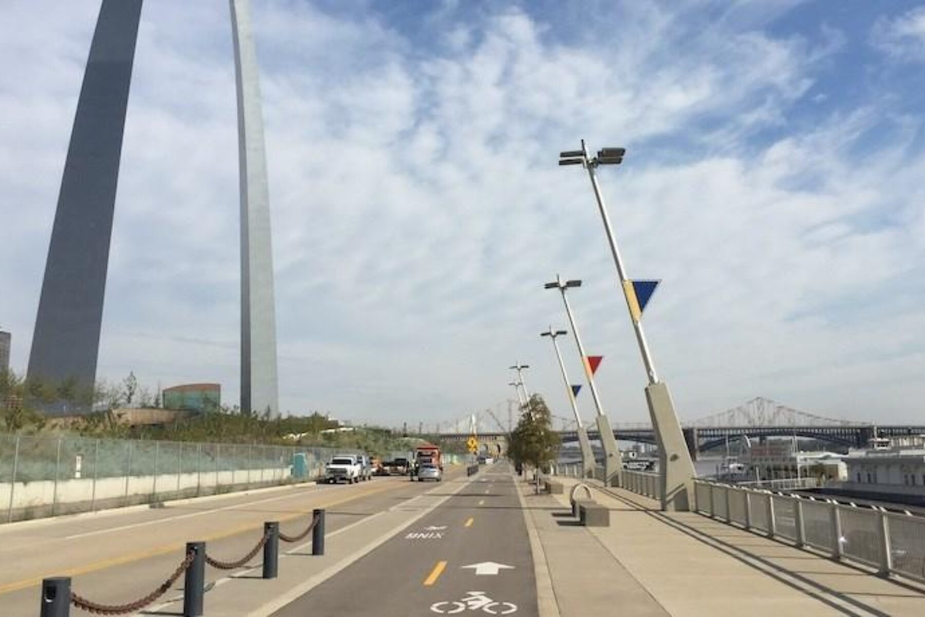 St. Louis Riverfront Trail | Photo by Eric Oberg