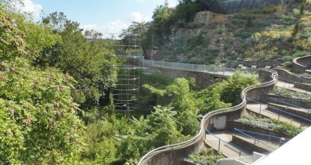 Tennessee's Chattanooga Riverwalk | Photo by TrailLink user pnmcveigh