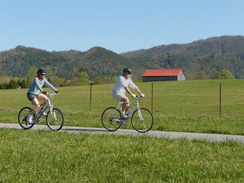 Tennessee's Townsend Historical Trail | Photo by Mary Grace McCaffery