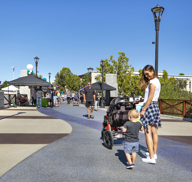 The Roseville “Celebrate Downtown” event on Sept. 21, 2019, marking the grand opening of the Downtown Bridges and Trail Project. | Courtesy City of Roseville