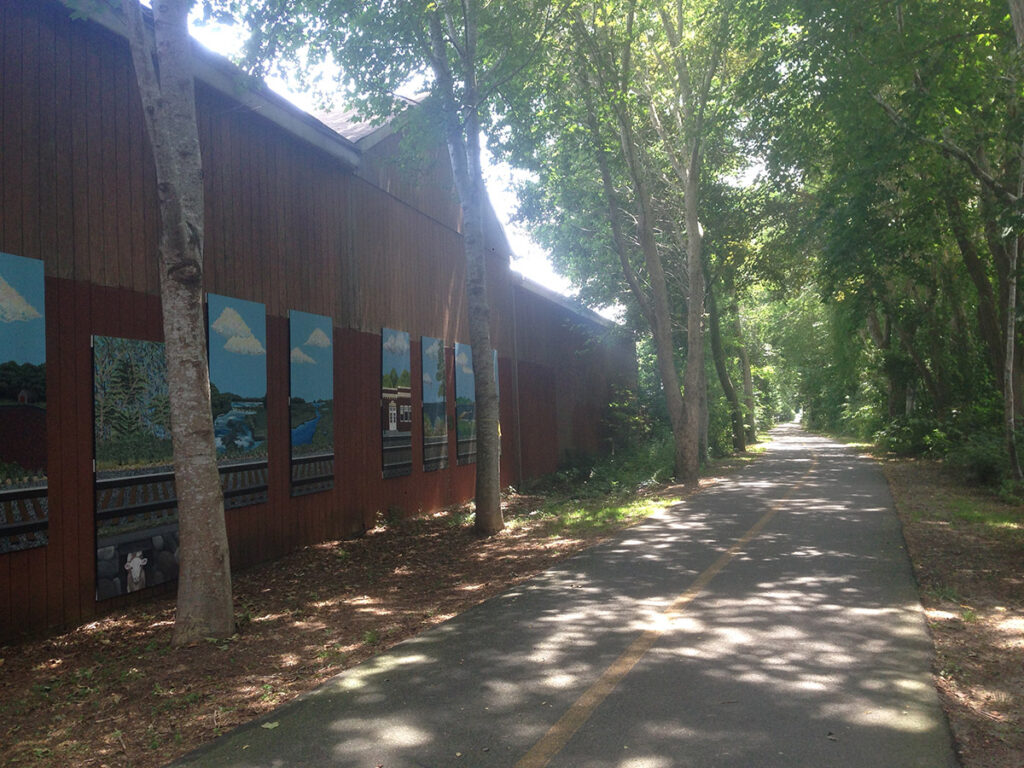 The Shining Sea Bikeway is a popular summer retreat and sanctuary for tourists and trail users. | Photo by Anya Saretzky, courtesy Rails-to-Trails Conservancy