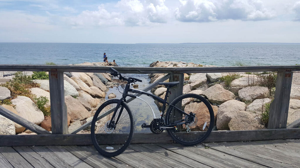 The Shining Sea Bikeway showcases the beauty of Cape Cod. | Photo by Leeann Sinpatanasakul, courtesy Rails-to-Trails Conservancy