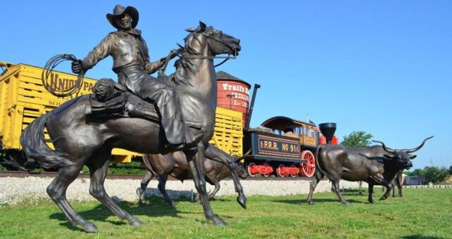 Trail's End Monument in Sedalia, 35 miles east of the Katy Trail's western end in Clinton, celebrating Sedalia's history as the first cow town | Photo by Danielle Taylor