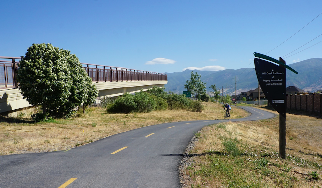 Utah's Legacy Parkway Trail | Photo by Cindy Barks