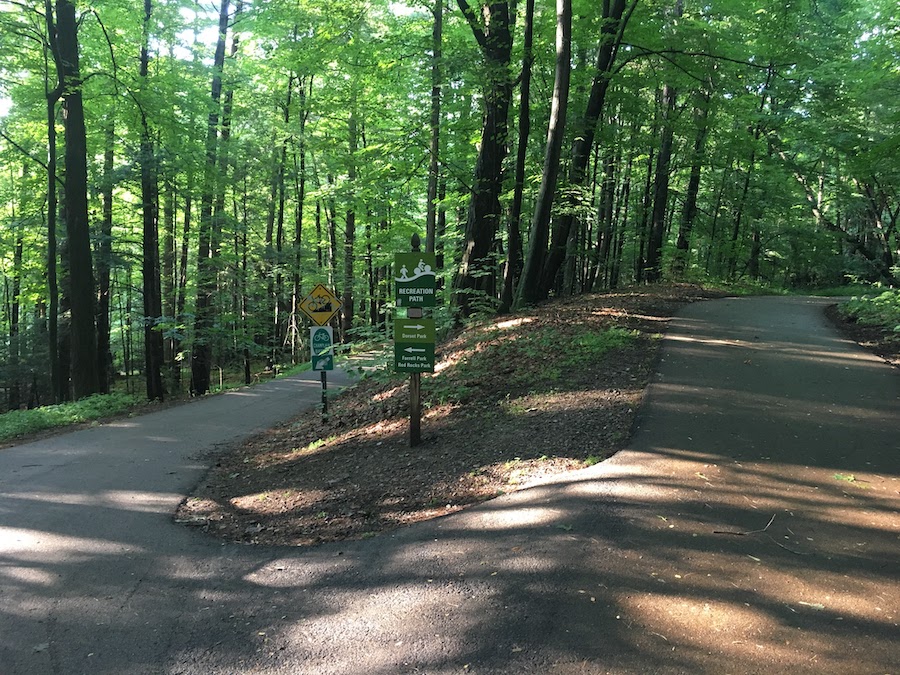 Vermont's South Burlington Recreation Path | Photo by Kevin Belanger