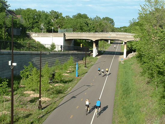 View from 13th Avenue overlooking the trail | Photo courtesy Midtown Greenway Coalition