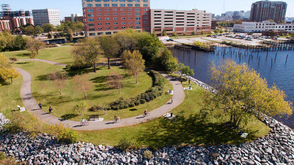 Virginia's Elizabeth River Trail | Photo by TrailLink user krmurphy