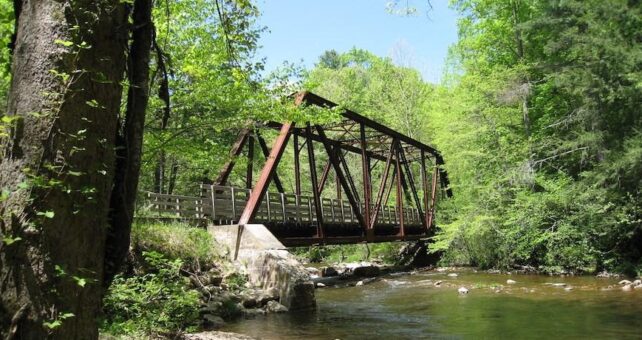 Virginia's Virginia Creeper Trail | Photo by Cindy Elswick McCrary